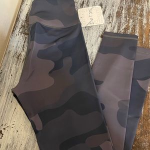 Camo workout leggings